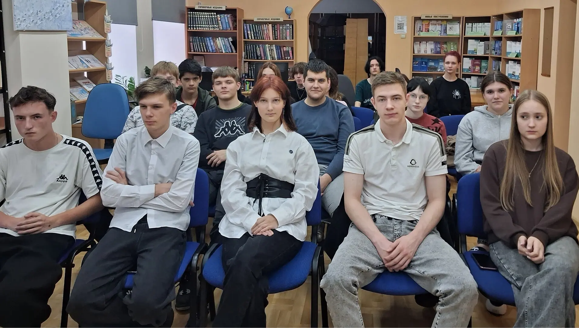 Творческая встреча с поэтами в библиотеке Технологического колледжа