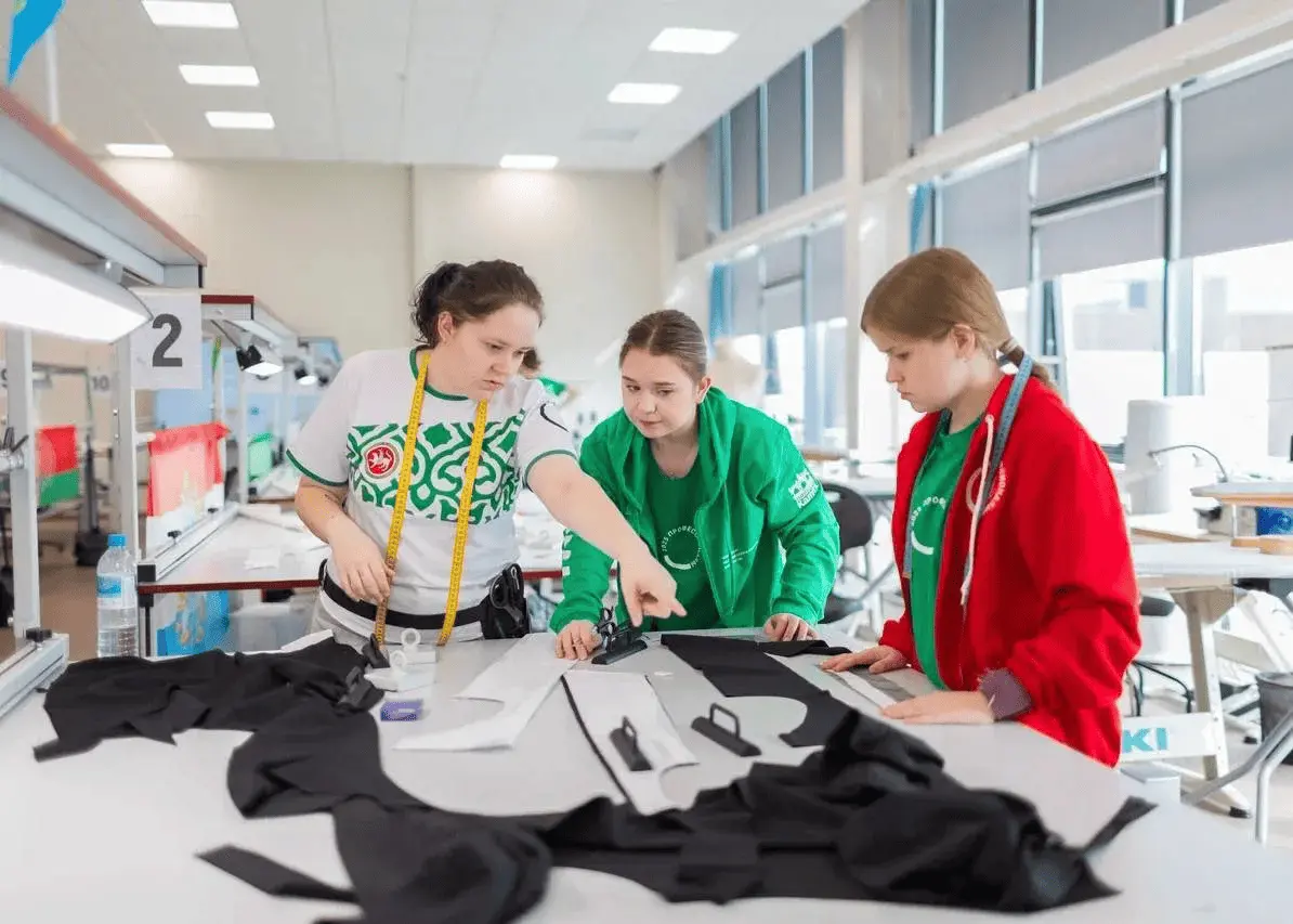 Дмитрий Чернышенко: Рекордное количество студентов заявлено на участие в региональном этапе чемпионата «Профессионалы»