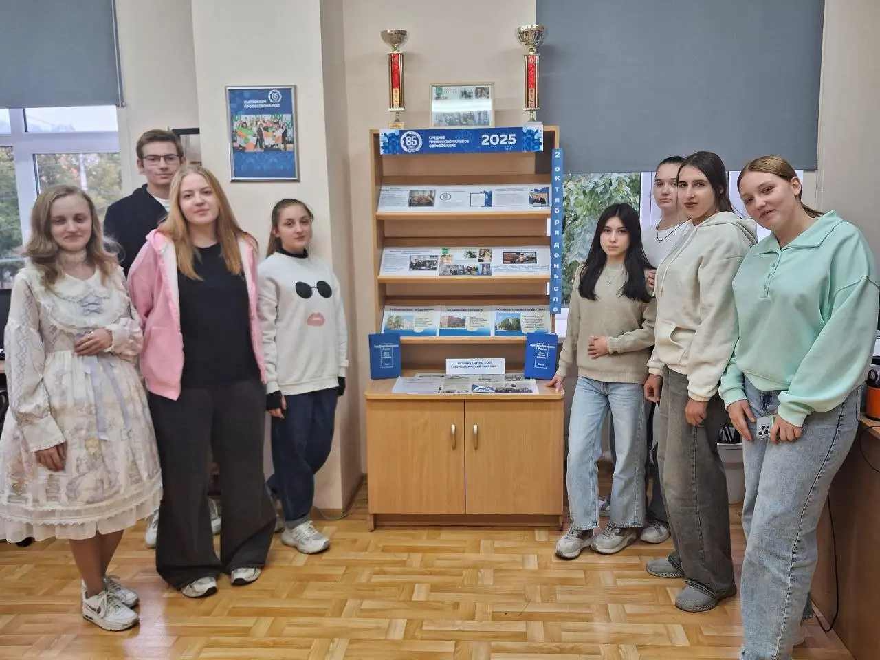 История и современность СПО: встреча у выставки