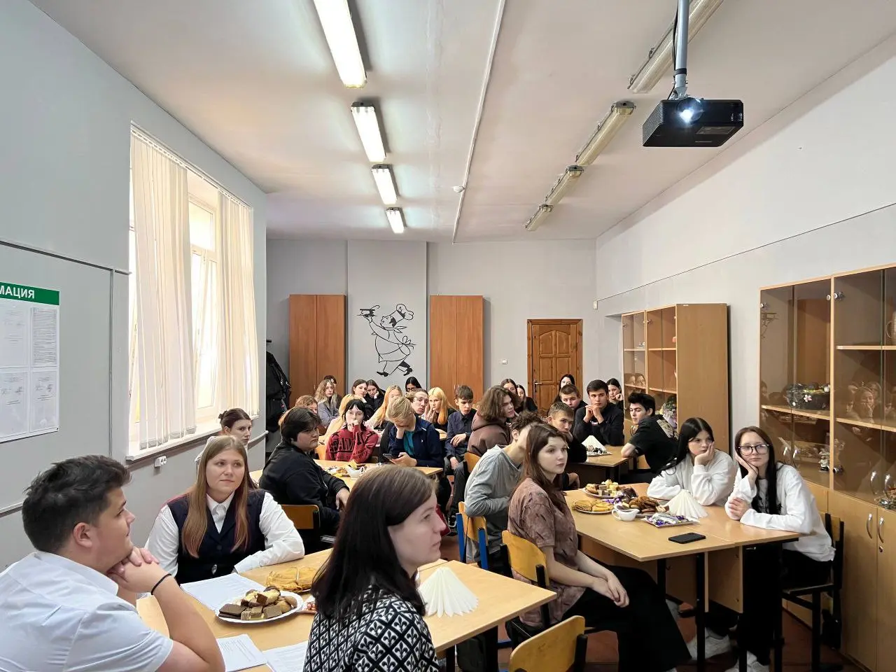 Встреча в литературном кафе «Вкусная книга»